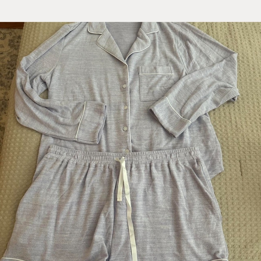 NWOT PJ set. Brand new Light size XL